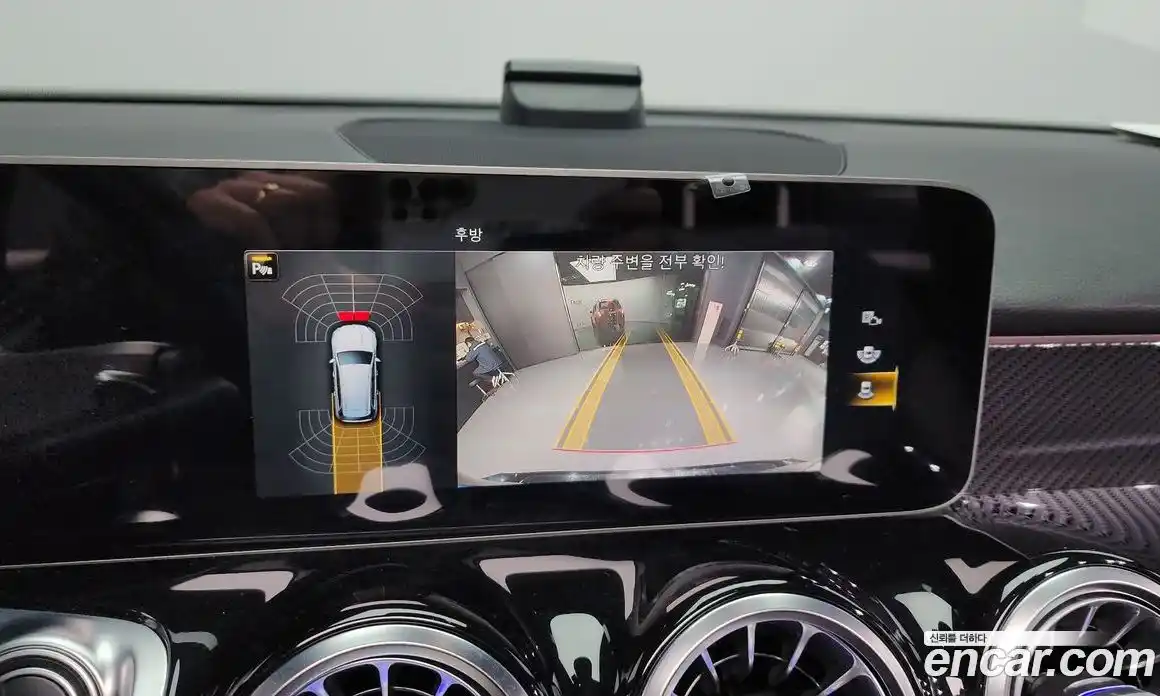 Mercedes-Benz GLB-Class 2020 2.0 Автомат в Москве № 229501, фото 9