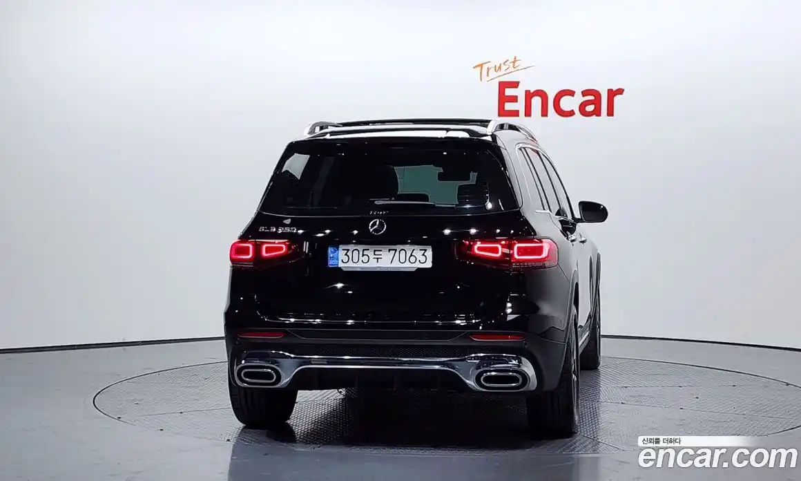 Mercedes-Benz GLB-Class 2020 2.0 Автомат в Москве № 229501, фото 10