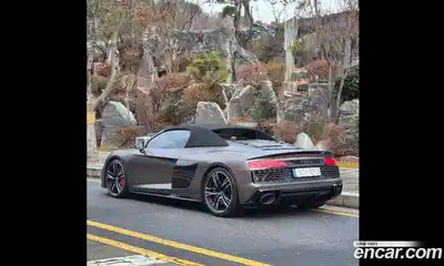 Audi R8 2019 5.2 Автомат в Москве № 230350, миниатюра 3