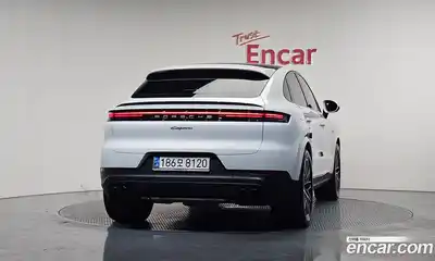 Porsche Cayenne 2024 3.0 Автомат в Москве № 230943, миниатюра 4