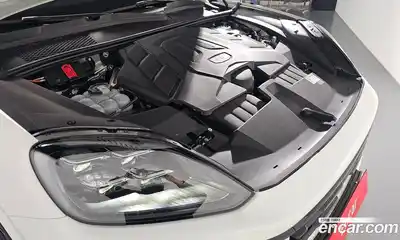 Porsche Cayenne 2024 3.0 Автомат в Москве № 230943, миниатюра 6