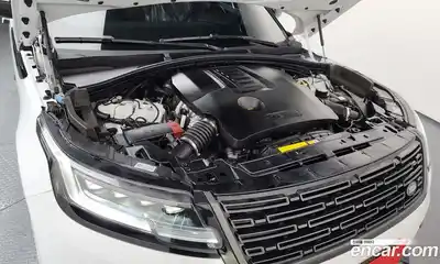 Land Rover Range-Rover Velar 2025 3.0 Автомат в Москве № 231187, миниатюра 5