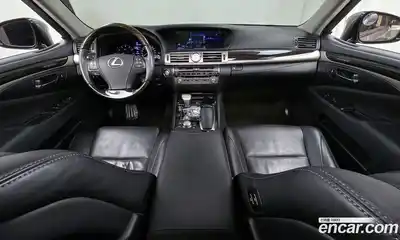 Lexus LS 2013 4.6 Автомат в Москве № 232016, миниатюра 5
