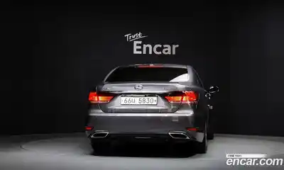 Lexus LS 2013 4.6 Автомат в Москве № 232016, миниатюра 9