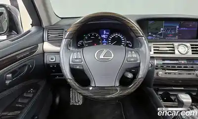 Lexus LS 2013 4.6 Автомат в Москве № 232016, миниатюра 10