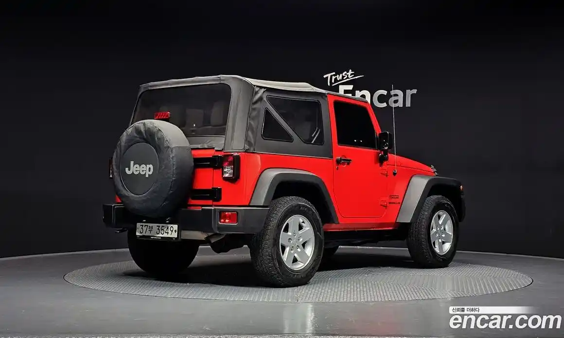 Jeep Wrangler 2017 3.6 Автомат в Москве № 232597, фото 16