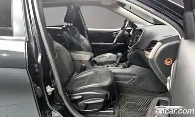 Jeep Cherokee 2015 2.0 Автомат в Москве № 232659, миниатюра 2
