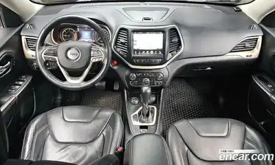 Jeep Cherokee 2015 2.0 Автомат в Москве № 232659, миниатюра 9