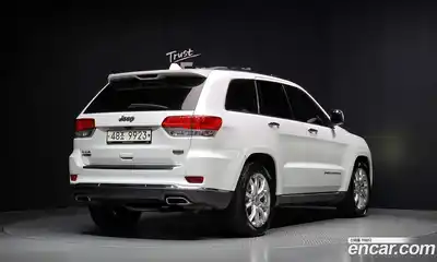 Jeep Cherokee 2015 3.0 Автомат в Москве № 232708, миниатюра 2