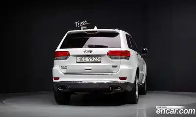 Jeep Cherokee 2015 3.0 Автомат в Москве № 232708, миниатюра 4