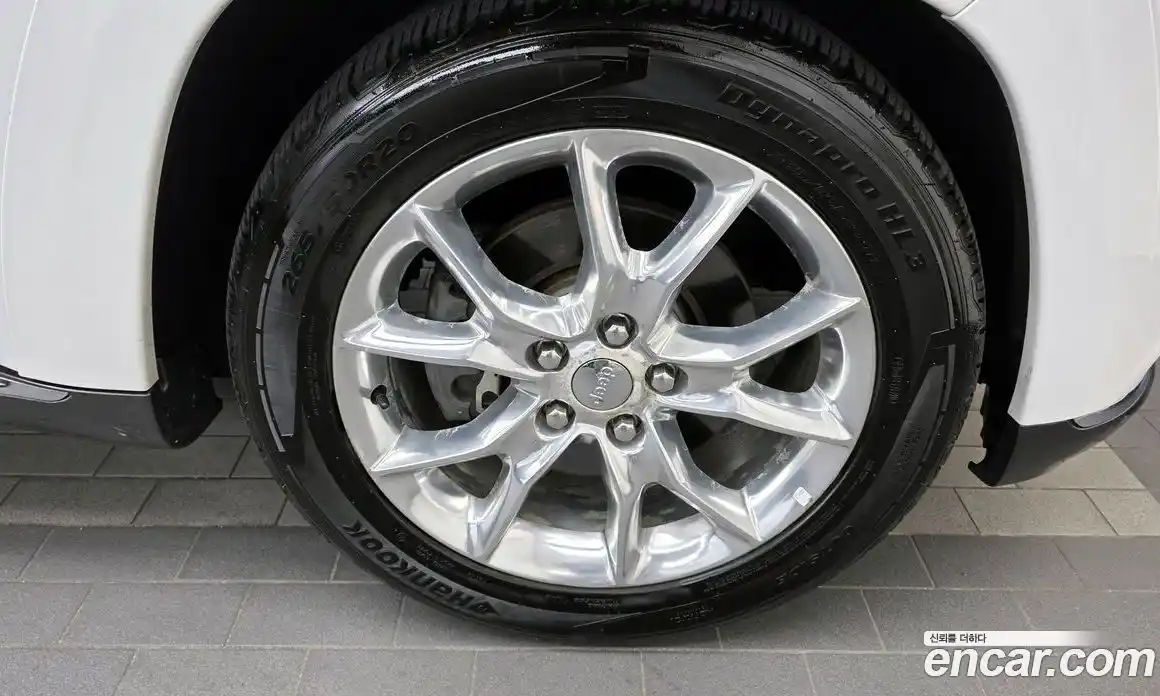 Jeep Cherokee 2015 3.0 Автомат в Москве № 232708, фото 5