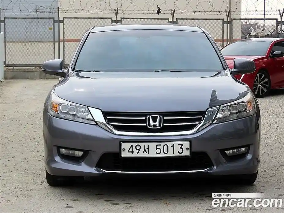 Honda Accord 2015 2.4 Автомат в Москве № 232988, фото 1