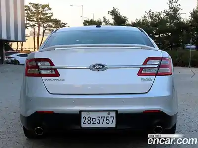Ford Taurus 2013 2.0 Автомат в Москве № 234160, миниатюра 4