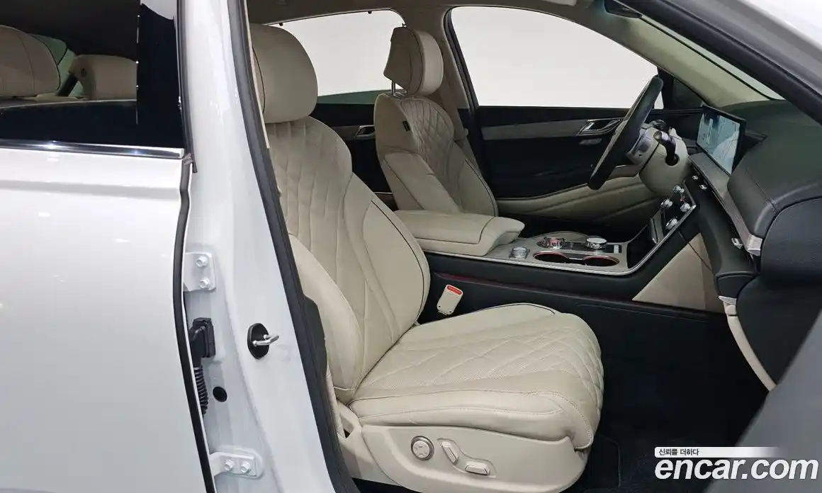 Genesis GV80 2024 2.5 Автомат в Москве № 23848, фото 16