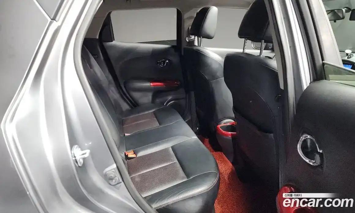 Nissan Juke 2016 1.6 Автомат в Москве № 248781, фото 12