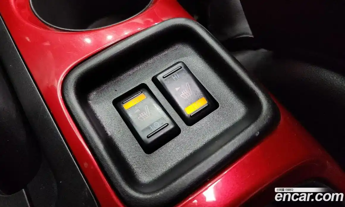 Nissan Juke 2016 1.6 Автомат в Москве № 248781, фото 16