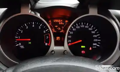 Nissan Juke 2016 1.6 Автомат в Москве № 248781, миниатюра 8