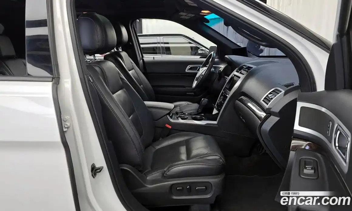 Ford Explorer 2014 3.5 Автомат в Москве № 255522, фото 11