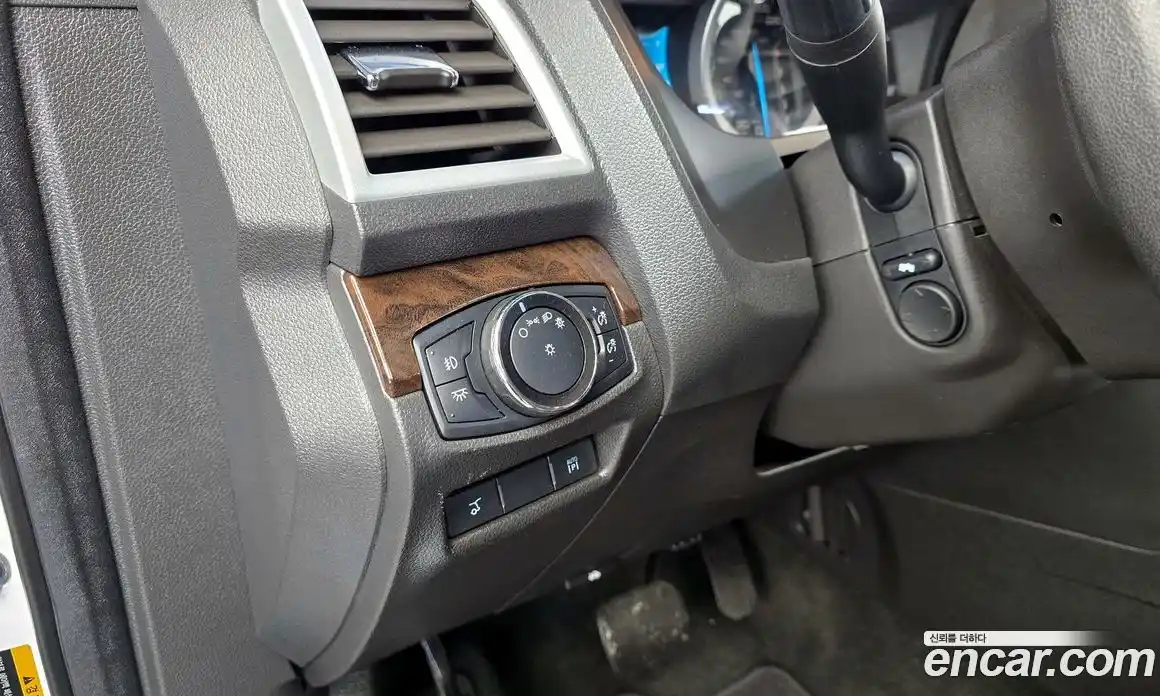 Ford Explorer 2014 3.5 Автомат в Москве № 255522, фото 16