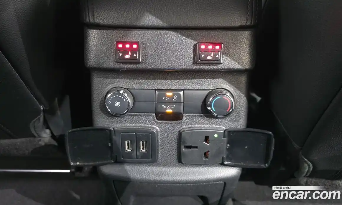 Ford Explorer 2017 2.3 Автомат в Москве № 255632, фото 19