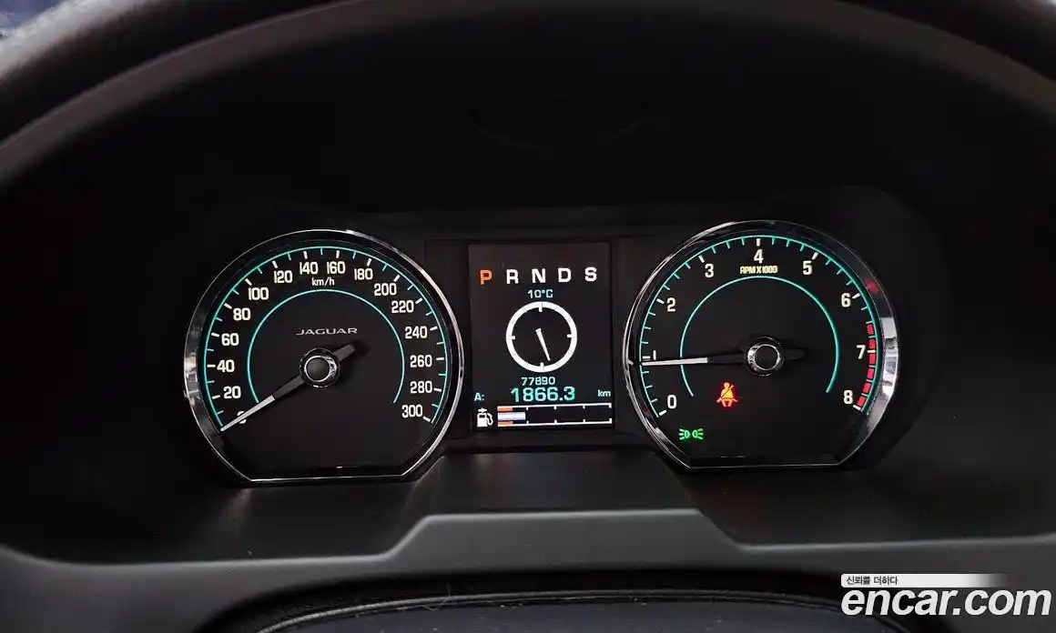 Jaguar XF 2014 2.0 Автомат в Москве № 256094, фото 15