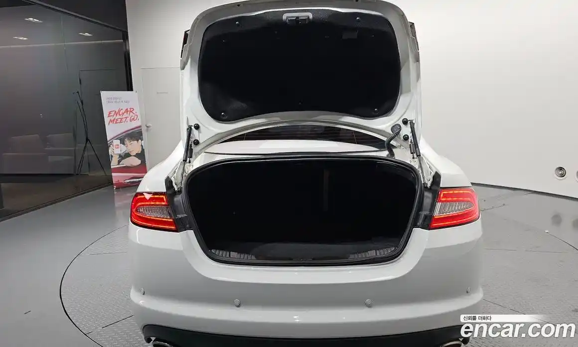 Jaguar XF 2014 2.0 Автомат в Москве № 256094, фото 3