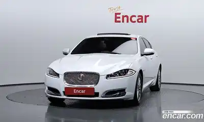 Jaguar XF 2014 2.0 Автомат в Москве № 256094, миниатюра 10