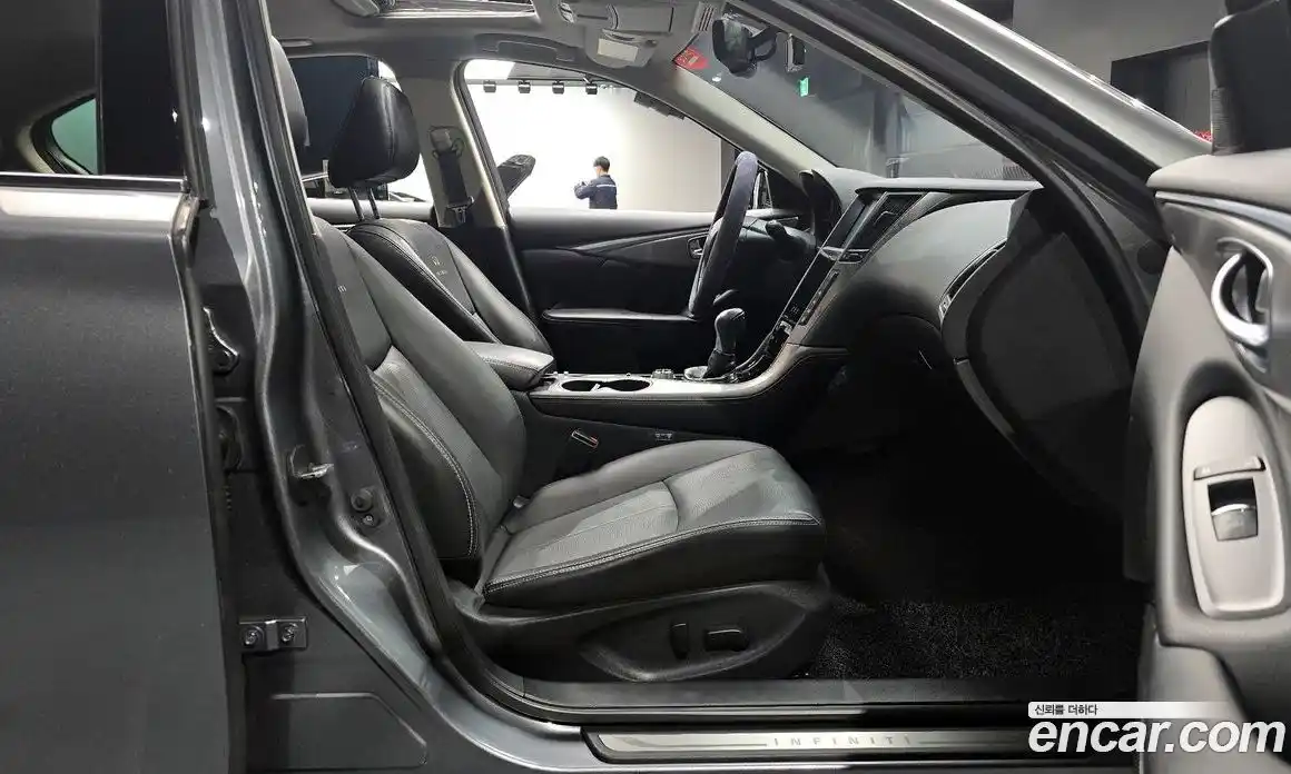 Infiniti Q50 2015 2.1 Автомат в Москве № 256137, фото 11