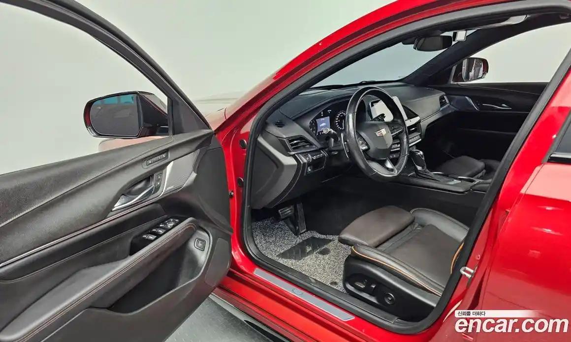 Cadillac CT4 2020 2.0 Автомат в Москве № 256414, фото 10