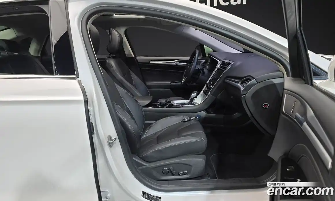 Ford Mondeo 2015 2.0 Автомат в Москве № 257316, фото 14