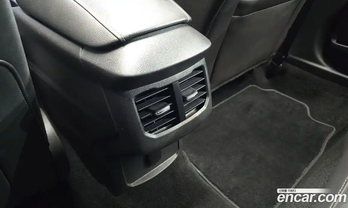 Ford Mondeo 2015 2.0 Автомат в Москве № 257316, фото 20