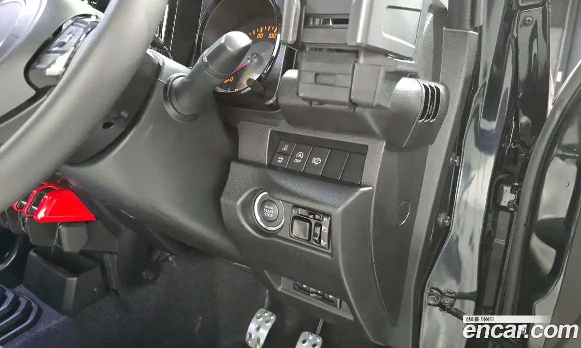 Suzuki Jimny 2024 1.5 Механическая в Москве № 257551, фото 18