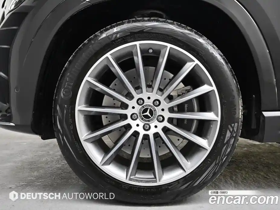 Mercedes-Benz GLE-Class 2025 3.0 Автомат в Москве № 261918, фото 5