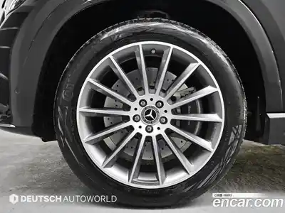Mercedes-Benz GLE-Class 2025 3.0 Автомат в Москве № 261918, миниатюра 5