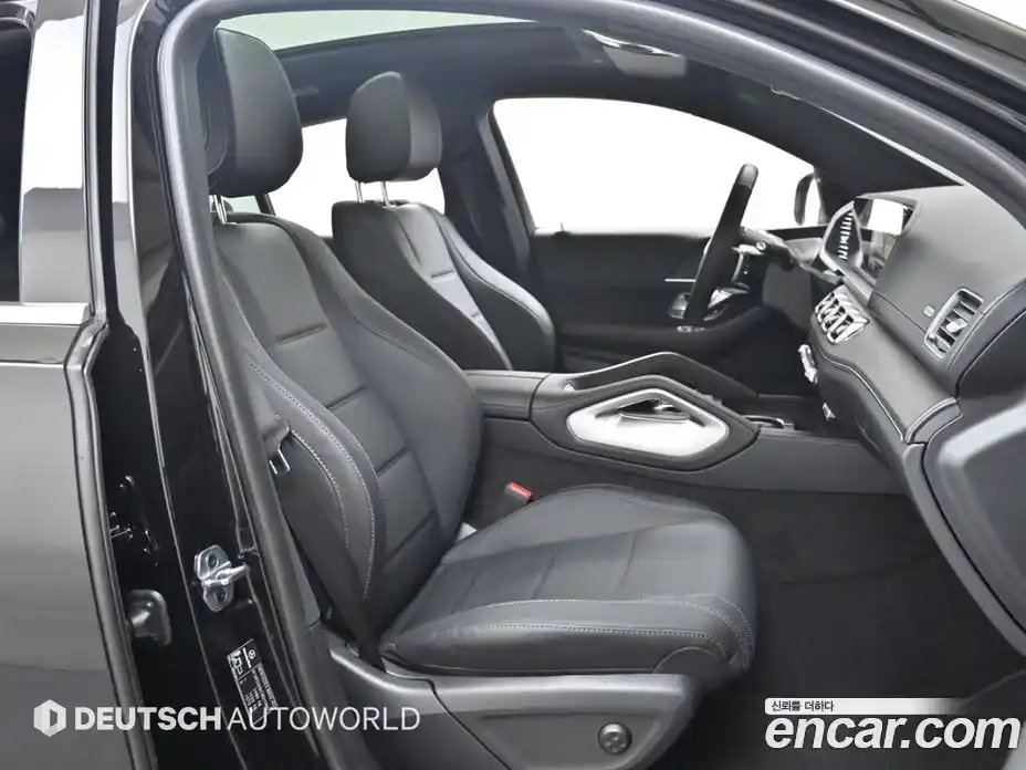 Mercedes-Benz GLE-Class 2025 3.0 Автомат в Москве № 261918, фото 10