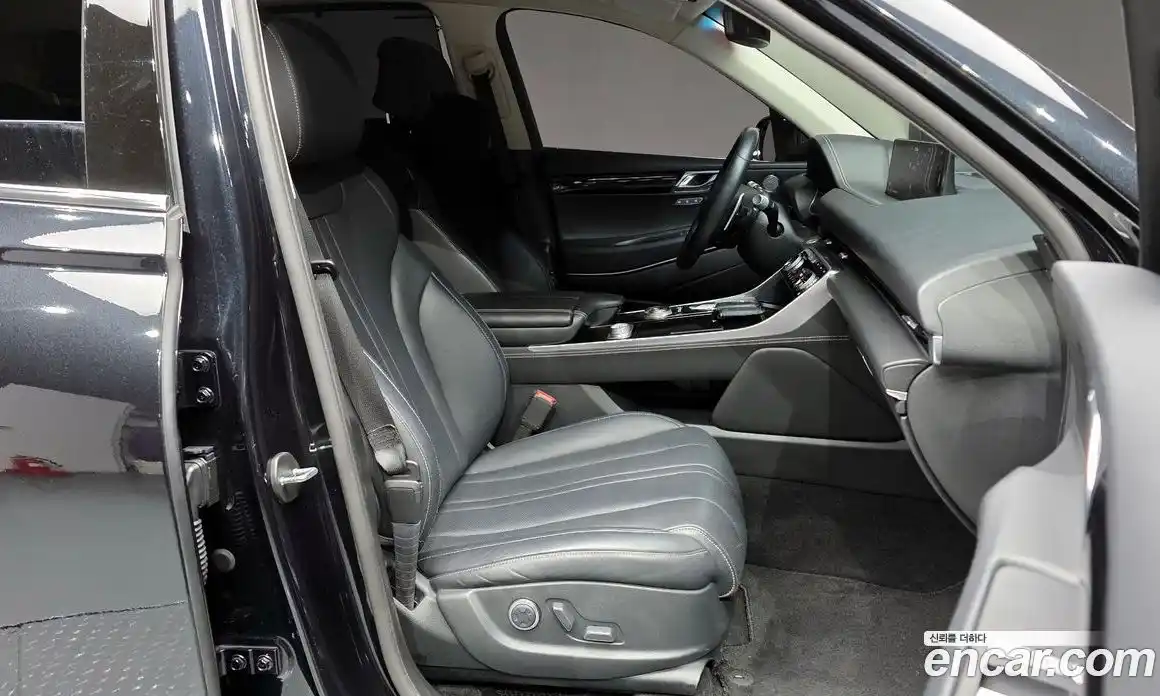 Genesis GV80 2020 2.5 Автомат в Москве № 26387, фото 15