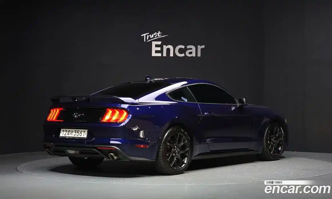 Ford Mustang 2020 2.3 Автомат в Москве № 267452, фото 3