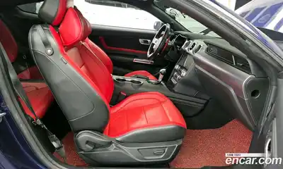 Ford Mustang 2020 2.3 Автомат в Москве № 267452, миниатюра 10