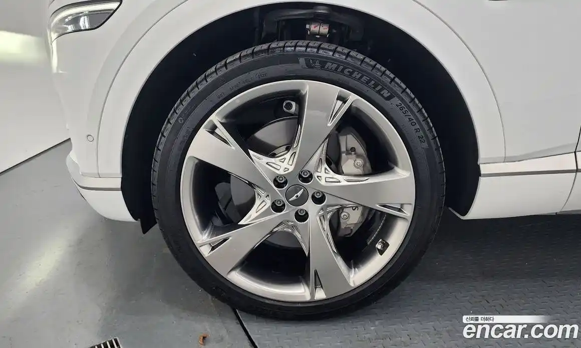 Genesis GV80 2022 2.5 Автомат в Москве № 27038, фото 13