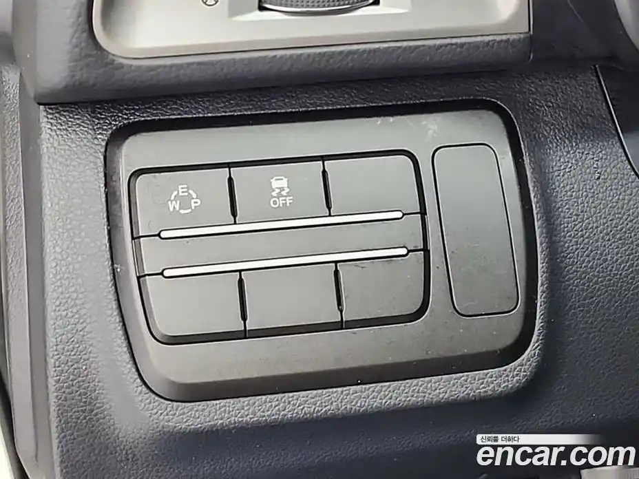 SsangYong TIBOLI 2015 1.6 Автомат в Москве № 28206, фото 16