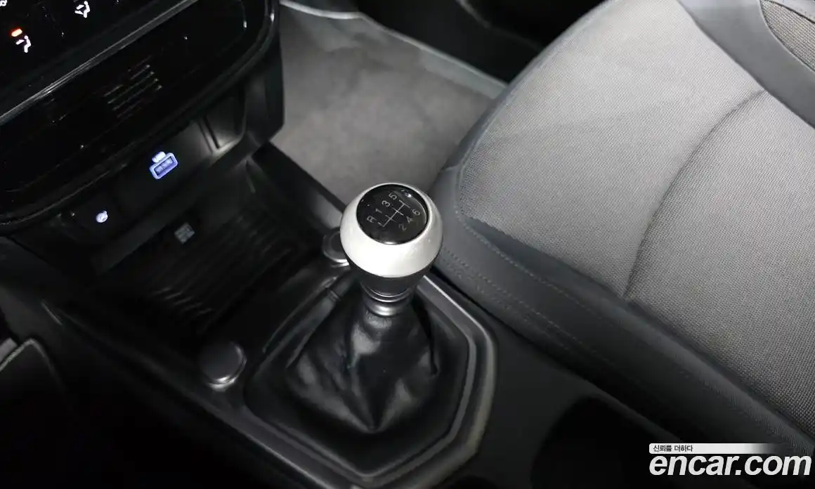 SsangYong TIBOLI 2022 1.5 Механическая в Москве № 28340, фото 5