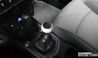 SsangYong TIBOLI 2022 1.5 Механическая в Москве № 28340, миниатюра 5