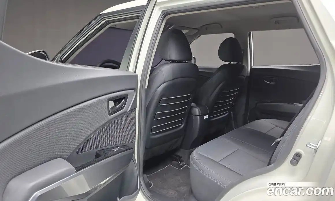 SsangYong TIBOLI 2022 1.5 Механическая в Москве № 28340, фото 10