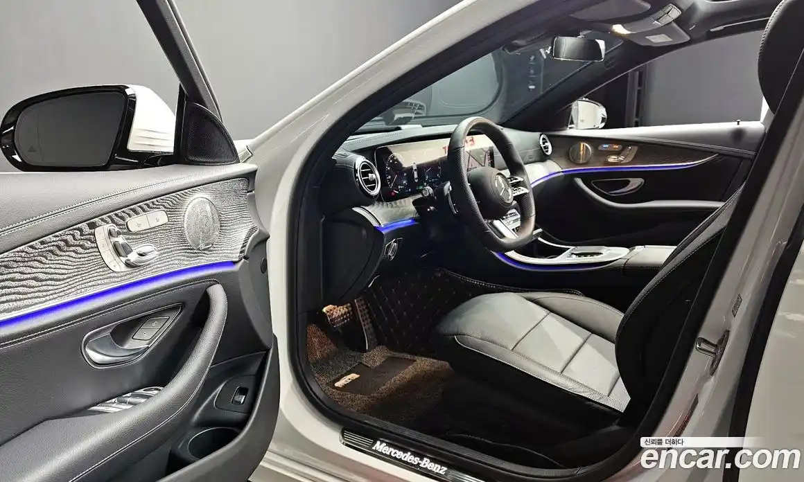 Mercedes-Benz E-Class 2022 2.0 Автомат в Москве № 286675, фото 13