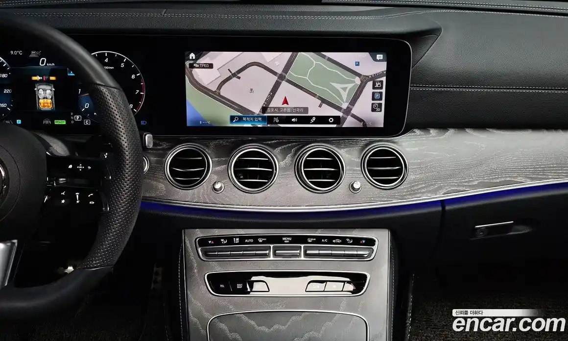 Mercedes-Benz E-Class 2022 2.0 Автомат в Москве № 286675, фото 5