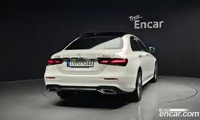 Mercedes-Benz E-Class 2022 2.0 Автомат в Москве № 286675, миниатюра 8