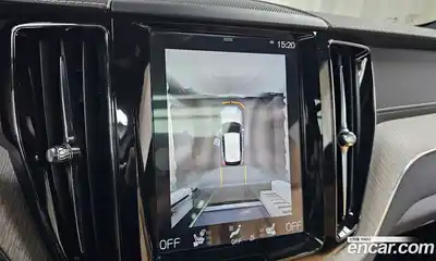 Volvo XC60 2019 2.0 Автомат в Москве № 293852, миниатюра 2