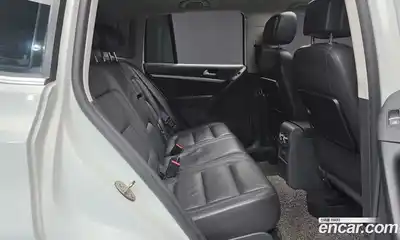 Volkswagen Tiguan 2016 2.0 Автомат в Москве № 301302, миниатюра 6