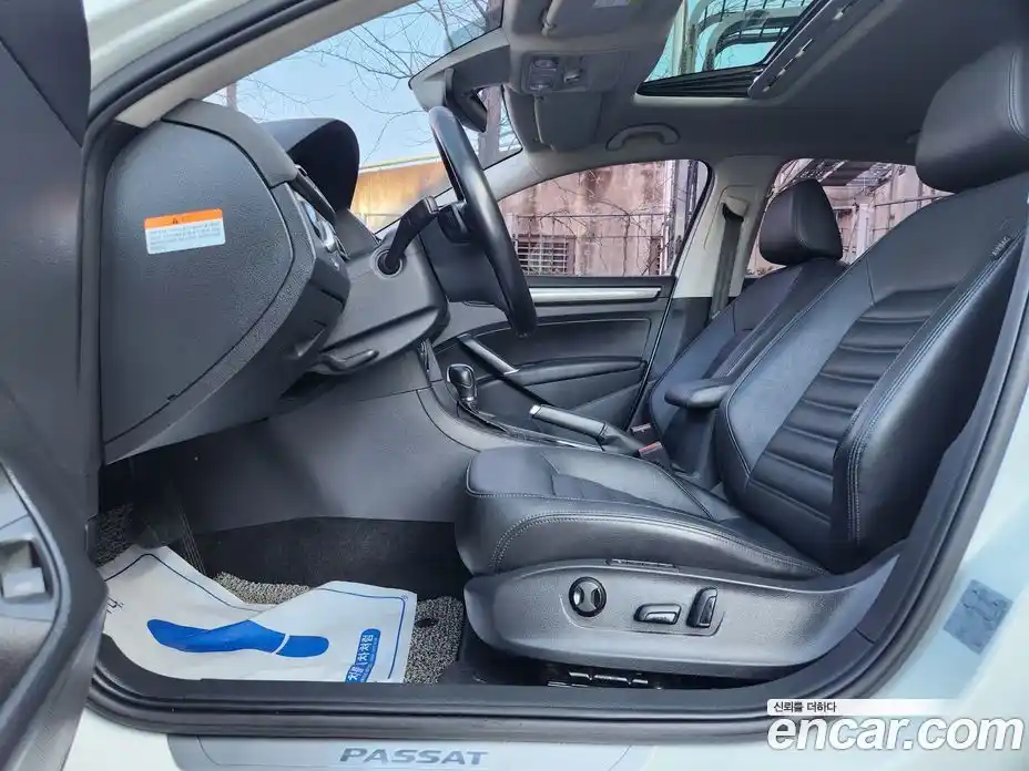 Volkswagen Passat 2018 2.0 Автомат в Москве № 301890, фото 10