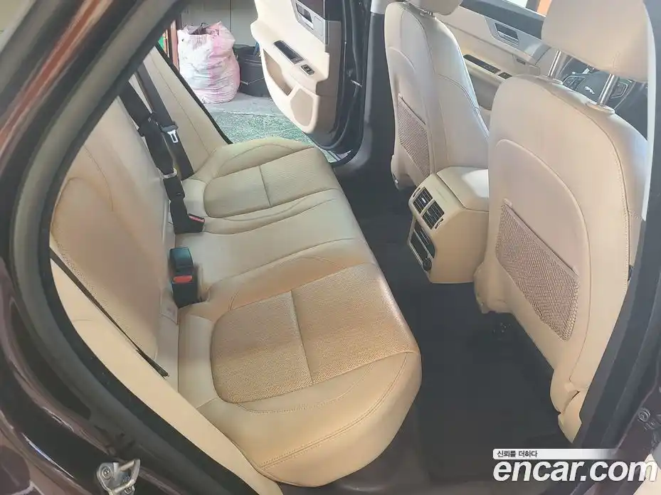 Jaguar XF 2017 2.0 Автомат в Москве № 305173, фото 10